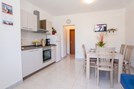 Apartman Loreta A4 gore funtana